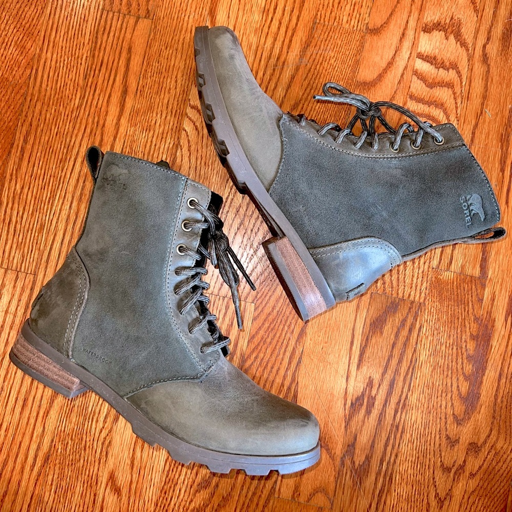 SOREL Green Combat Boots (WATERPROOF)